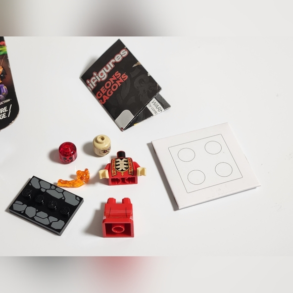 LEGO Szass Tam Minifigure (Dungeons and Dragons) - Picture 3 of 4